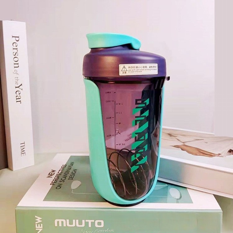 【草莓生活】運動健身搖搖杯