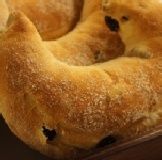 花蓮滿庭芳烘焙自然發酵魯邦種歐式麵包系列*。蘭姆葡萄麵包。* *。蘭姆葡萄麵包。* 歐美進口材料製作*。NEW。*