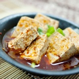 麻辣滷臭豆腐 (熟食區) 試吃價~5入裝 特價：$38