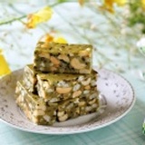 綠茶芝麻花生牛軋糖