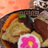 首烏益壽雞湯 特調配方溫和不燥熱 滋養聖品(約550g) 特價：$39