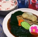 杜仲固本雞湯 雞腿加上三節翅(約550g)強壯適合坐月子 特價：$49