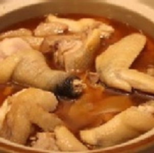 麻油雞(放山土雞)