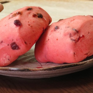 紅麴蔓越莓饅頭