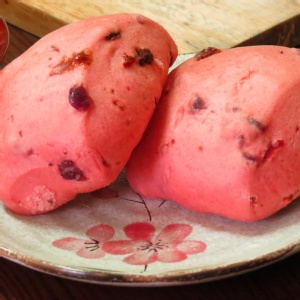 紅麴蔓越莓饅頭