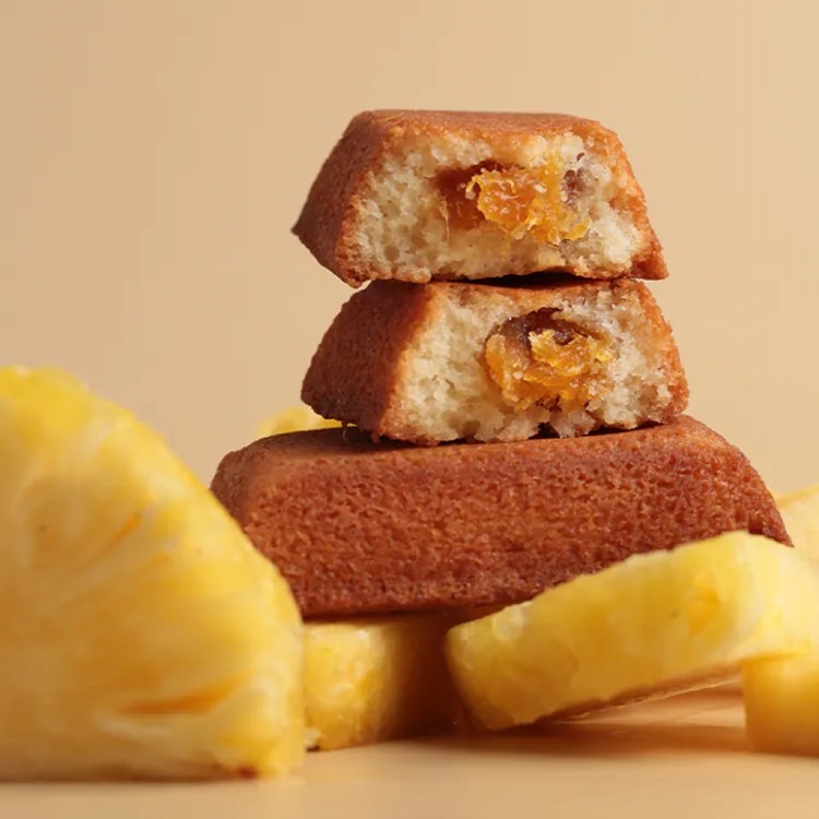 【La one】獨家綜合8入禮盒(菠蘿蛋黃酥X經典費南雪)