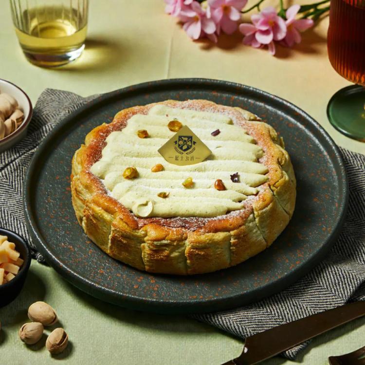 【起士公爵】奶蓋開心果熟成巴斯克(6吋)