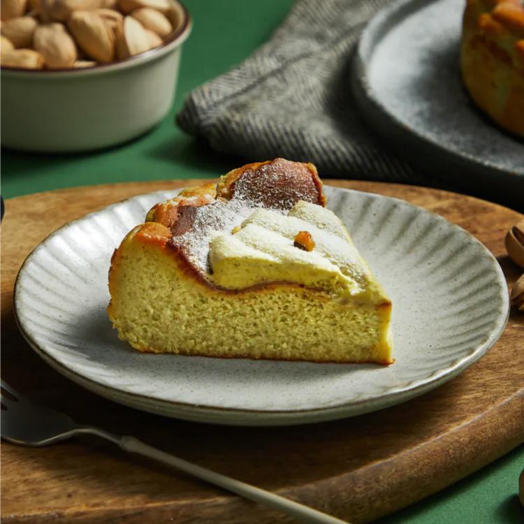 【起士公爵】奶蓋開心果熟成巴斯克(6吋)