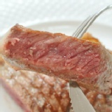 【玫瑰廚房】澳洲穀飼紐約克牛排