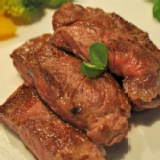 【玫瑰廚房】美國CAB熟成板腱牛排(150g*2) 唯有經過熟成的牛肉，才能讓牛肉呈現最完美的味道!!