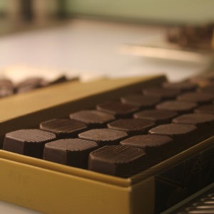 夏威夷豆黑巧克力 12盒以上免運 特價：$170