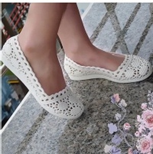 蕾絲編織雨鞋