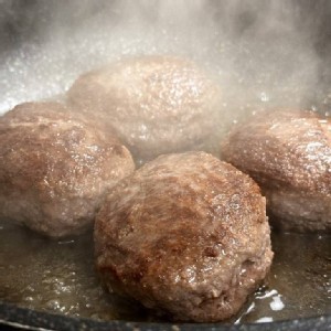 極厚爆汁牛肉漢堡排 規格：150g±5g*3入