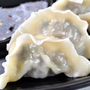 獨家首賣【玫瑰廚房】澳洲和牛韭菜水餃(30g*10入)