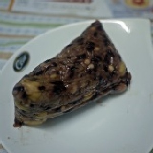 四喜湖州粽★八寶紫米鹹素粽 (2顆含運x每顆230g)