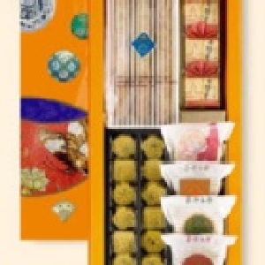 BV-56嘉年華大禮盒/22入(天然奶油手工蛋捲+琥珀酥+核桃鳳凰酥+紅豆麻糬餅+金柚雪蓮奶露餅+半島奶黃酥餅+麻優綠豆太郎餅)