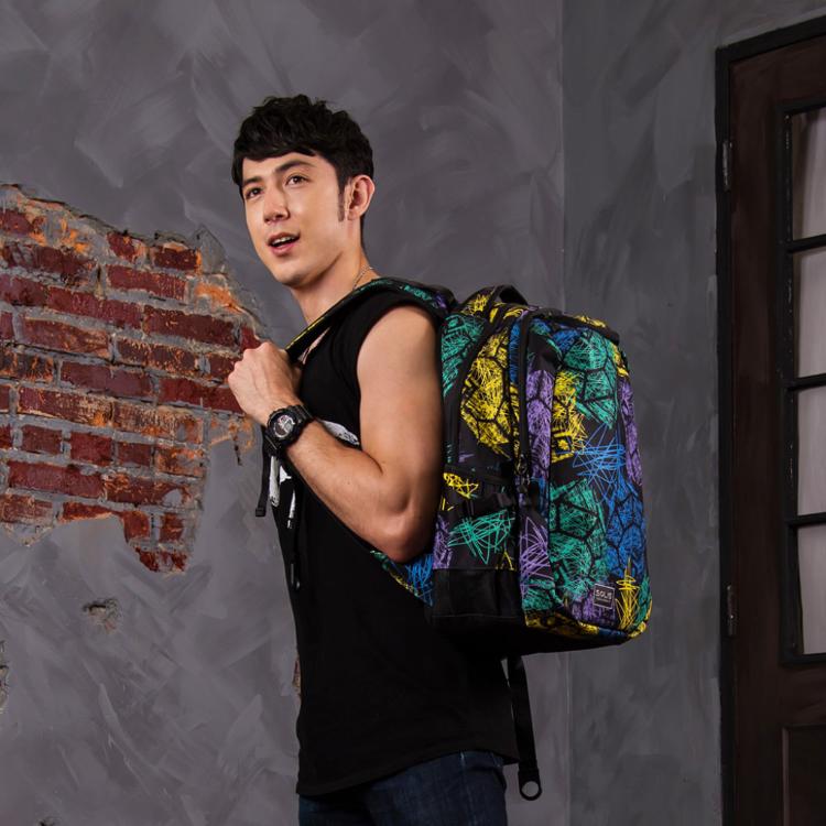 【SOLIS】塗鴉慶典Ultra+後背包(內置15吋筆電夾層) 二色任選