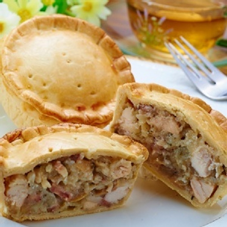 白醬培根蘑菇雞肉派 | [大合購] pie pie澳洲肉派 ✎ CP值超高↑ 正