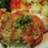 歐風嫩烤雞腿(生) 燻雞口味 特價：$70