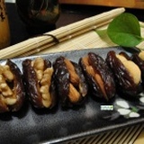 【椰棗手工製品禮盒】年度主打.送禮.要送的好吃.健康.時尚 每盒300g＊３包只要５５０