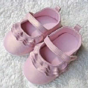 粉色可愛學步鞋