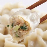 手工捏花蔥肉水餃 - 網路獨售 特價：$95