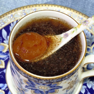 異麥芽紫蘇梅黑木耳露/體內環保其實很『鹼』單