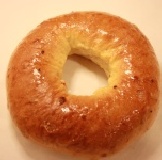 洋蔥貝果 ( 焙果 ) 洋蔥微辣香味