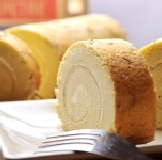 手工迷迭法式肉桂卷四入個人獨享包 濃濃的迷迭異國香味~入口卻是完美的肉桂香!!二種完全不同的味道~在口中卻是異常的溶合~