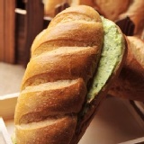 阿爾卑斯香蒜雪藏 小條試吃款 運用法國頂級奶油和小麥粉~與雲林縣所生產的大蒜製成的大蒜醬~試吃15公分長23元!! 特價：$23