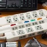 1開8插座3孔/2孔/USB 1.8M 延長線