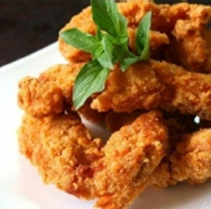 黃金無骨嫩G腿條 特價：$180