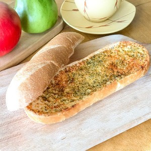 【分享烘焙】維也那麵包(蒜香) | 限3