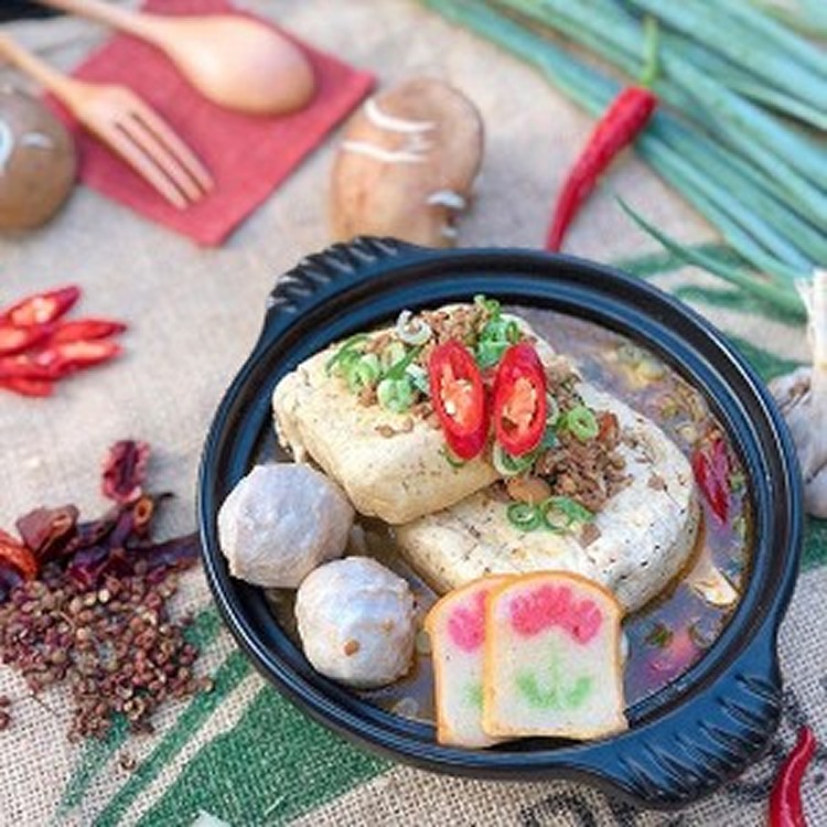 中壢夜市名店簡師傅麻辣臭豆腐 | 限1