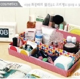 韓國收納好幫手~電腦DIY桌面7格小點點收納盒 可放化妝品、首飾---多種顔色，隨機發送