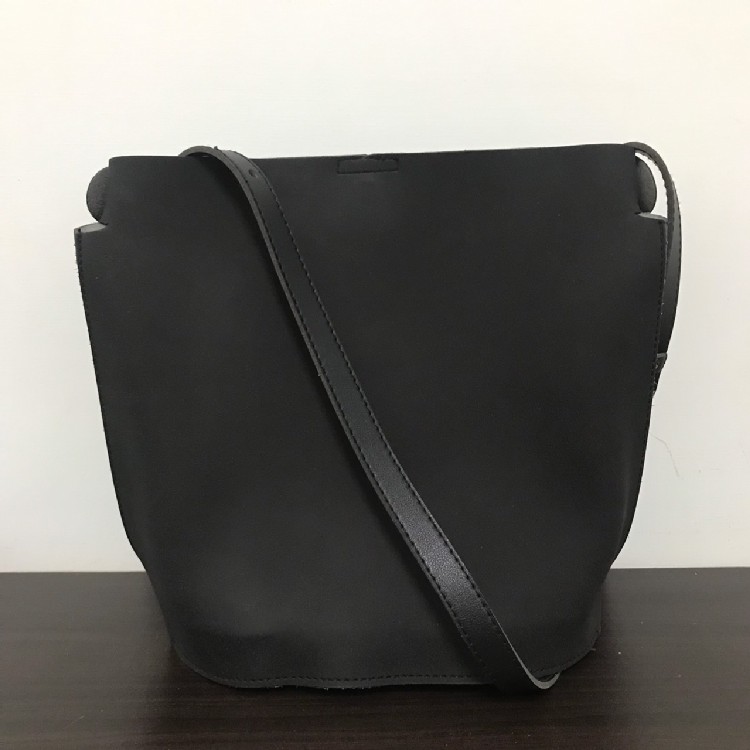 皮革一大一小背包