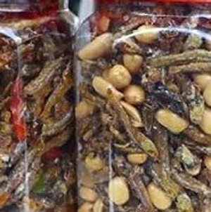 🌈愷毅食品🌈小魚花生/大/小辣