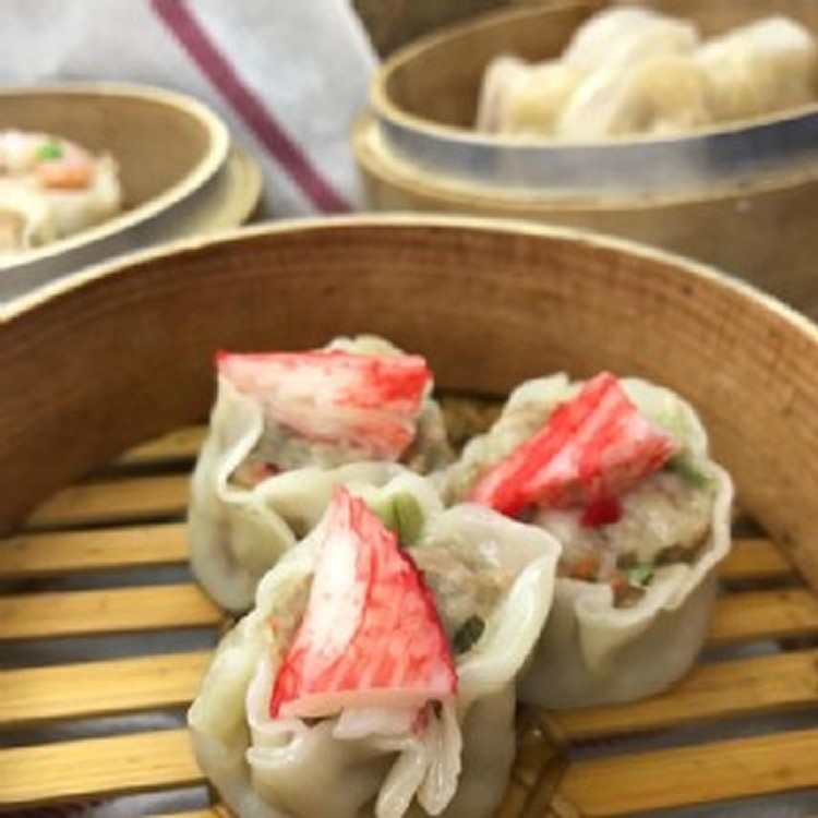 手工蟹肉燒賣 一盒１０顆裝　　