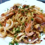 蕃茄海鮮寬扁麵 Linguine allo Scoglio 特價：$130