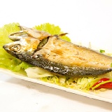 竹筴魚一夜干 特價：$45