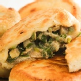 宜蘭蔥肉餡餅 特價：$89