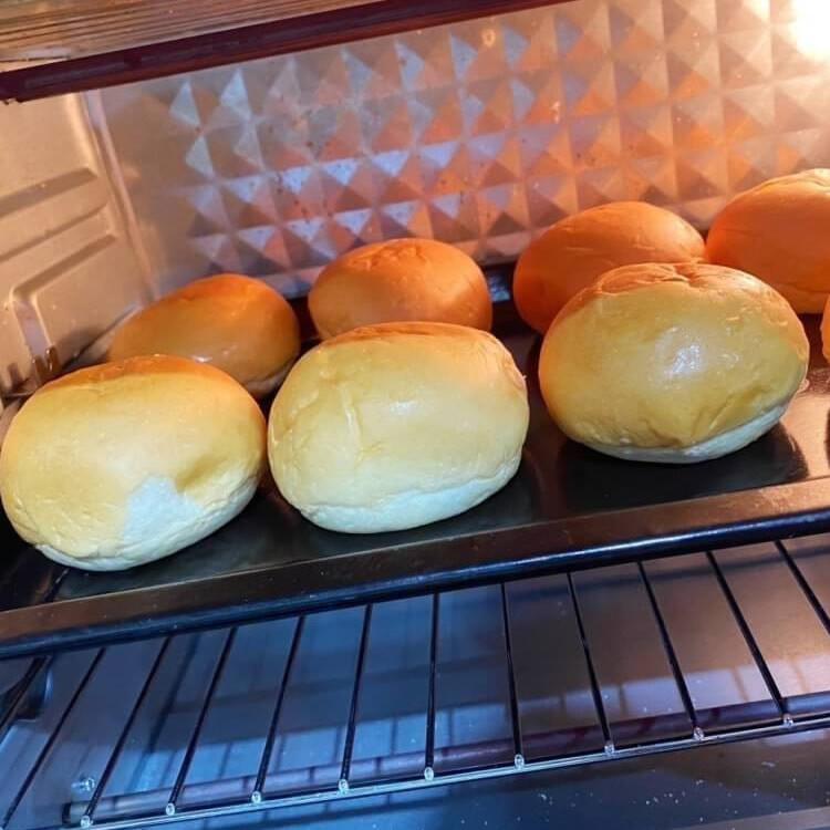 【復興空廚X初鹿鮮乳】爆漿奶油餐包304g/袋/8入