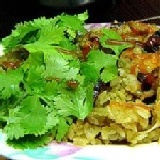 古早味油飯+藥膳排骨=特惠組 1. 古早味油飯*1+藥膳排骨*1=原價100元/組，現在特惠買2組送1組