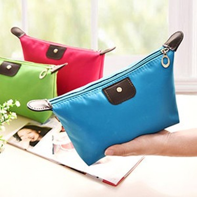 新款 水饺子形可爱糖果色化妆包 收纳包洗漱旅行包手拿女包