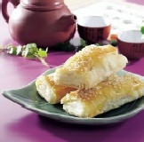 蜜汁叉燒酥 買5條送一條 特價：$120