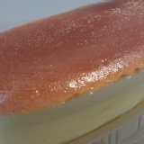 入口即化的輕乳酪蛋糕，錯過可惜~~