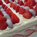 北海道芋見草莓雙層蛋糕
