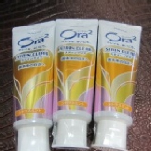 Ora2淨色無瑕牙膏-直立型(柑橘薄荷)140g