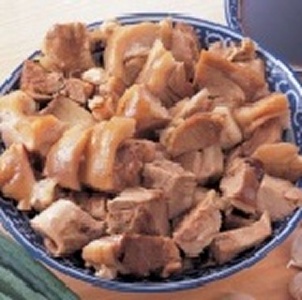豬腳一隻（有肉的）