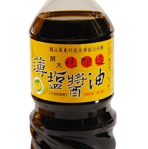 屏大薄鹽醬油 -非基因改造黃豆原料製作 (660 公克)/瓶